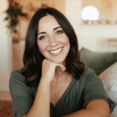 Thea Rousseau Avatar