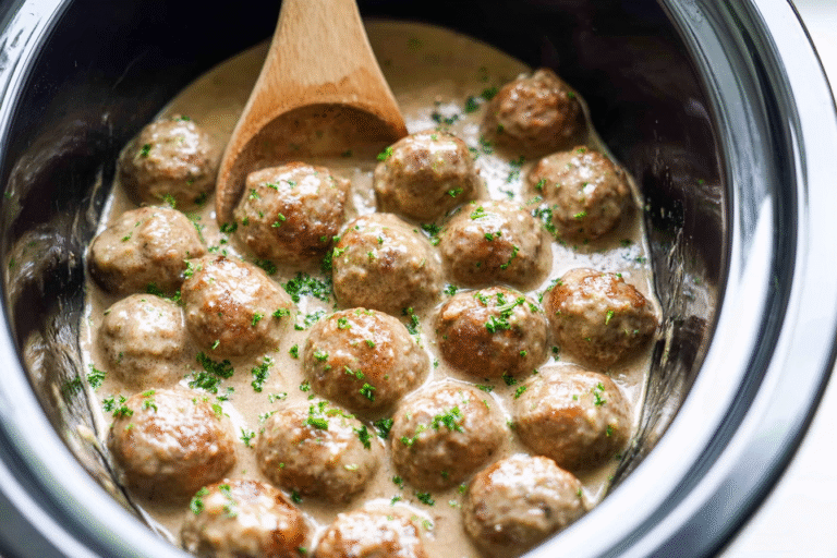 Slow Cooker Swedish Meatballs 7.Png