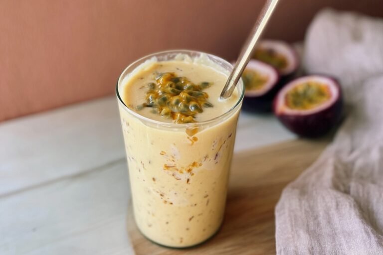 Mango Passion Fruit Smoothie Recipe 8 Mango Og Passionsfrugt Smoothie 62.Png
